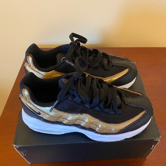 Boys Air Max 95 - Picture 4 of 4